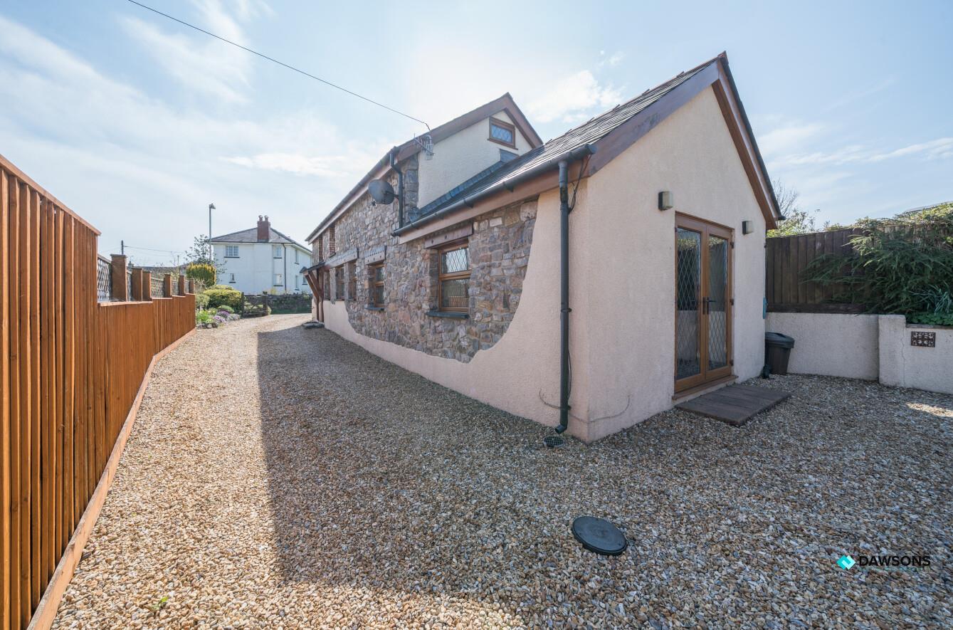 Lime Kiln Lane, Bishopston, Swansea, SA3 3DH